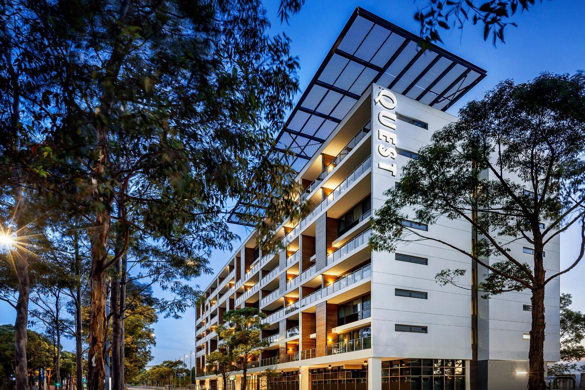Quest At Sydney Olympic Park Aparthotel Exteriör bild