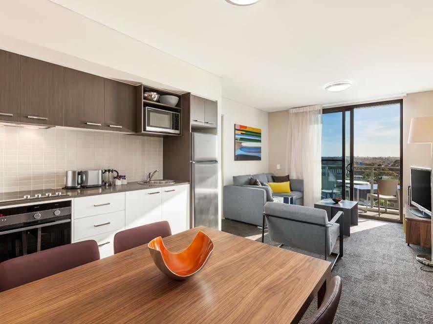 Quest At Sydney Olympic Park Aparthotel Exteriör bild